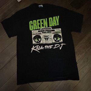 GREEN DAY Kill the DJ Revolution Radio tshirt Size Medium punk weezer